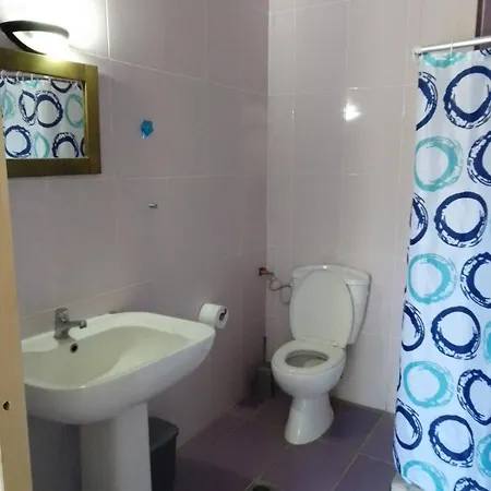 Nea Sermili Family Ensuite Appartement
